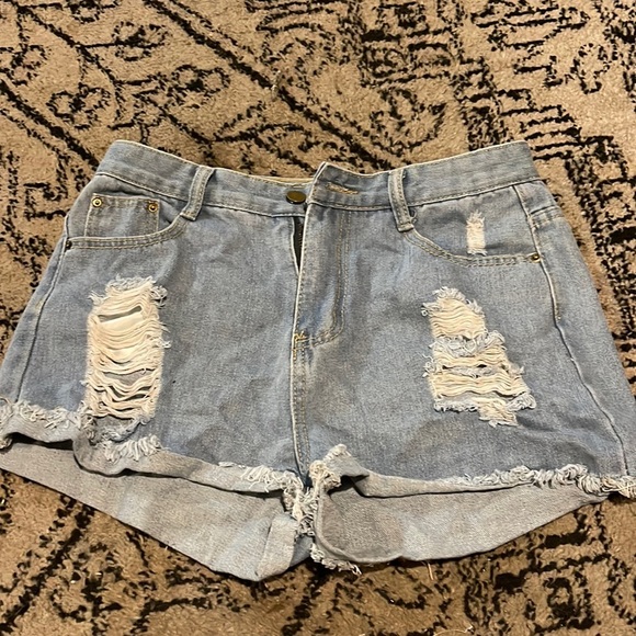 SHEIN Pants - Shein Size medium shorts good condition